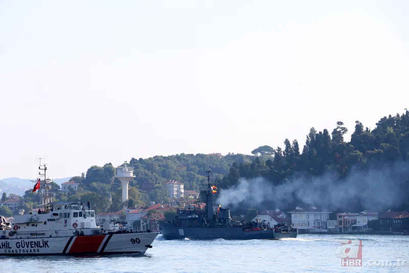 İki Rus gemisi peş peşe Boğaz'dan geçti! Dikkat çeken detay 2