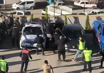 Batman ve Elazığ'da muhtarlık seçimlerinde kavgalar kamerada