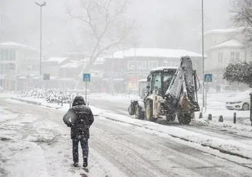 40 kentte yoğun kar alarmı! A Haber ekipleri yurt genelinde sahada