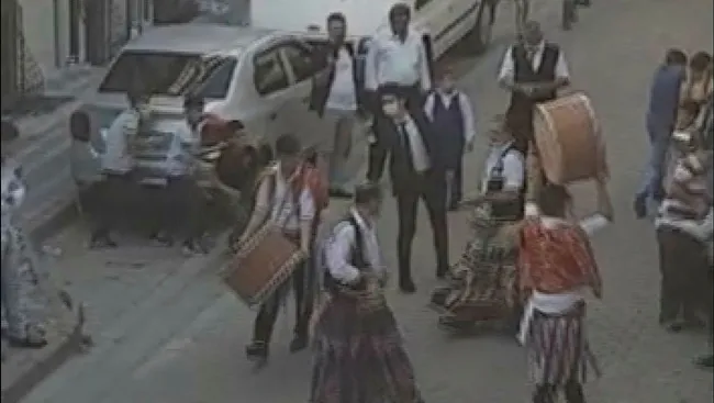 İstanbul’da hem koronavirüs hem maganda tehlikesi - 2