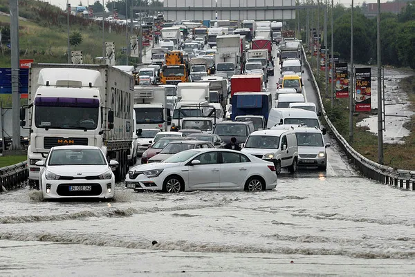 İstanbul ve Ankara dahil 32 ile flaş uyarı! Hangi illere yağmur yağacak? 5 günlük hava durumu açıklandı