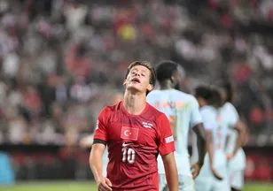 A Milliler, Fransa'ya tek golle mağlup oldu