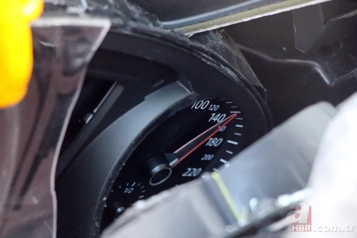 Kendisi öldü annesi yaralandı! Korkunç kaza 11