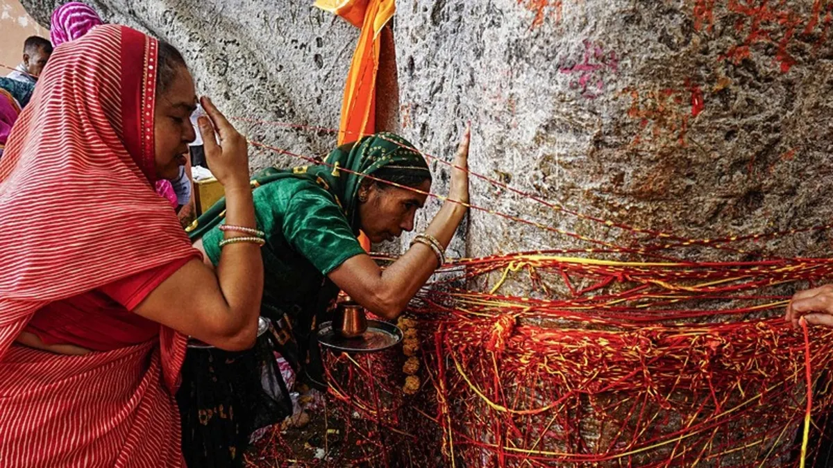 Hindu tapınağında izdiham: 6 ölü çok sayıda yaralı
