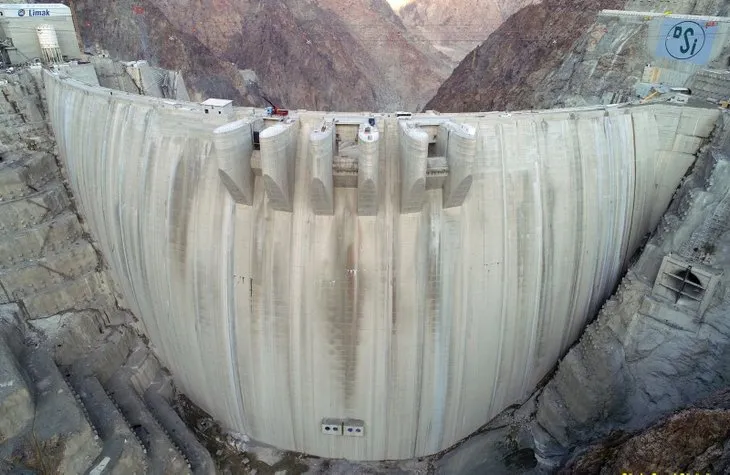 Yusufeli Barajı ne kadar elektrik üretecek | Ekonomiye dev katkı! Milyarlarca dolar kasada kalacak