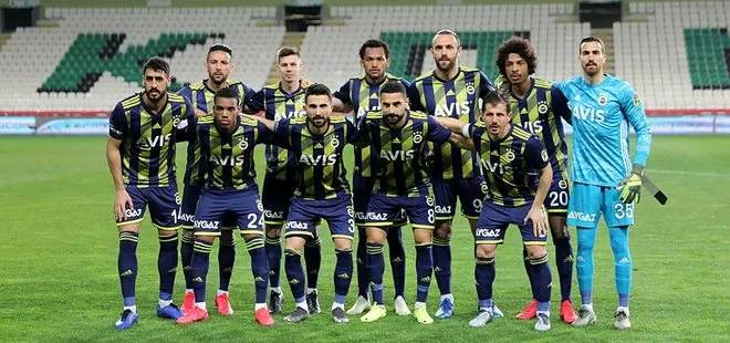 Fenerbahçe’nin transfer hedefi belli oldu: Stoper, sol bek ve kanat oyuncuları...