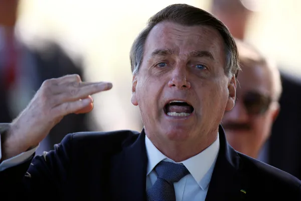 Koronavirüsü yok sayan Bolsonaro bu kez de aşıya karşı cephe aldı! - 1