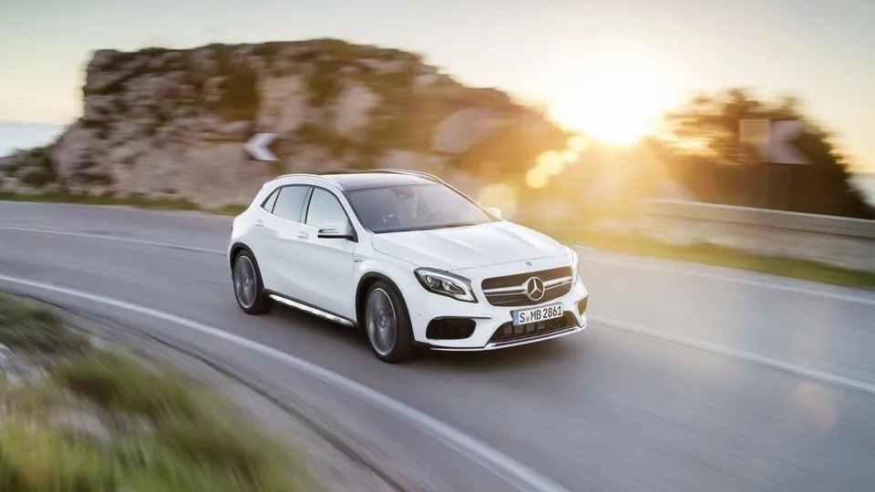 2017 Mercedes-Benz GLA satışa sunuldu
