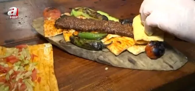 Meşhur Adana kebabı nasıl hazırlanıyor?