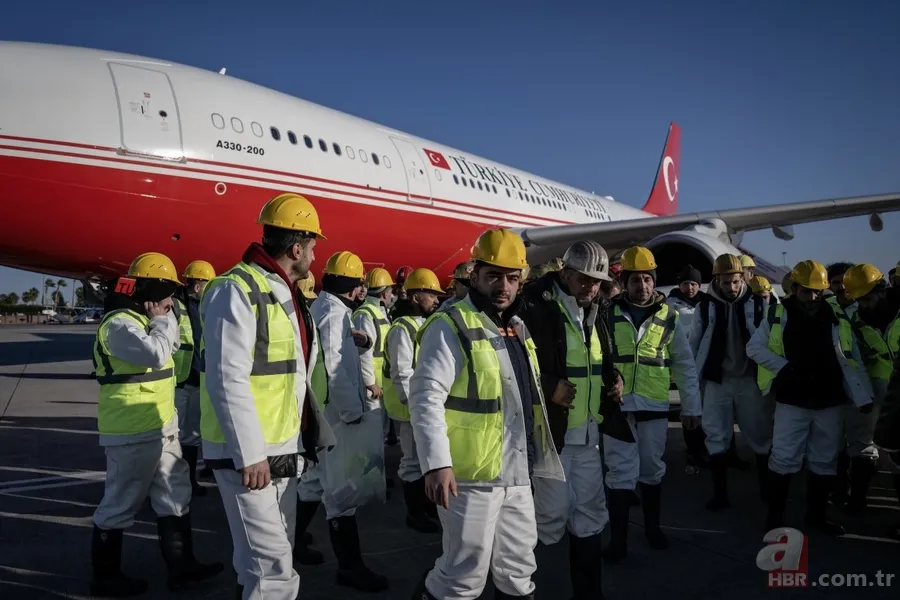 Cumhurbaşkanlığına ait uçak madencileri deprem bölgesine götürdü: "Bir can bir candır bizim için" 3