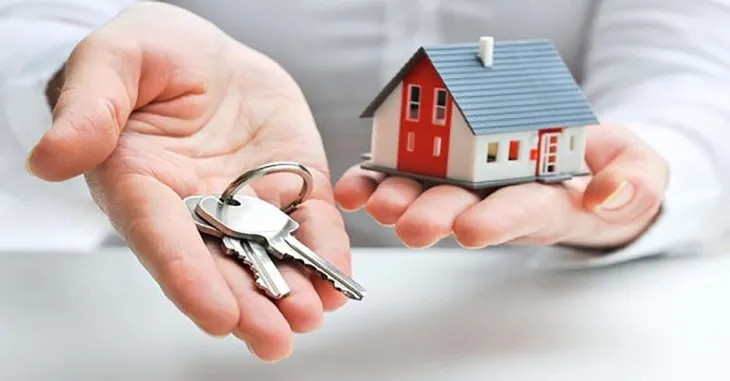 Kiracısı olan ev satılırsa ne olur? Kiracının hakları neler? Yeni ev sahibi kiracıyı evden çıkarabilir mi?