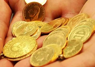 Altın ve gümüşte rota ne yönde? Uzman isim A Haber'de uyardı: Yatırımcıya yol haritası