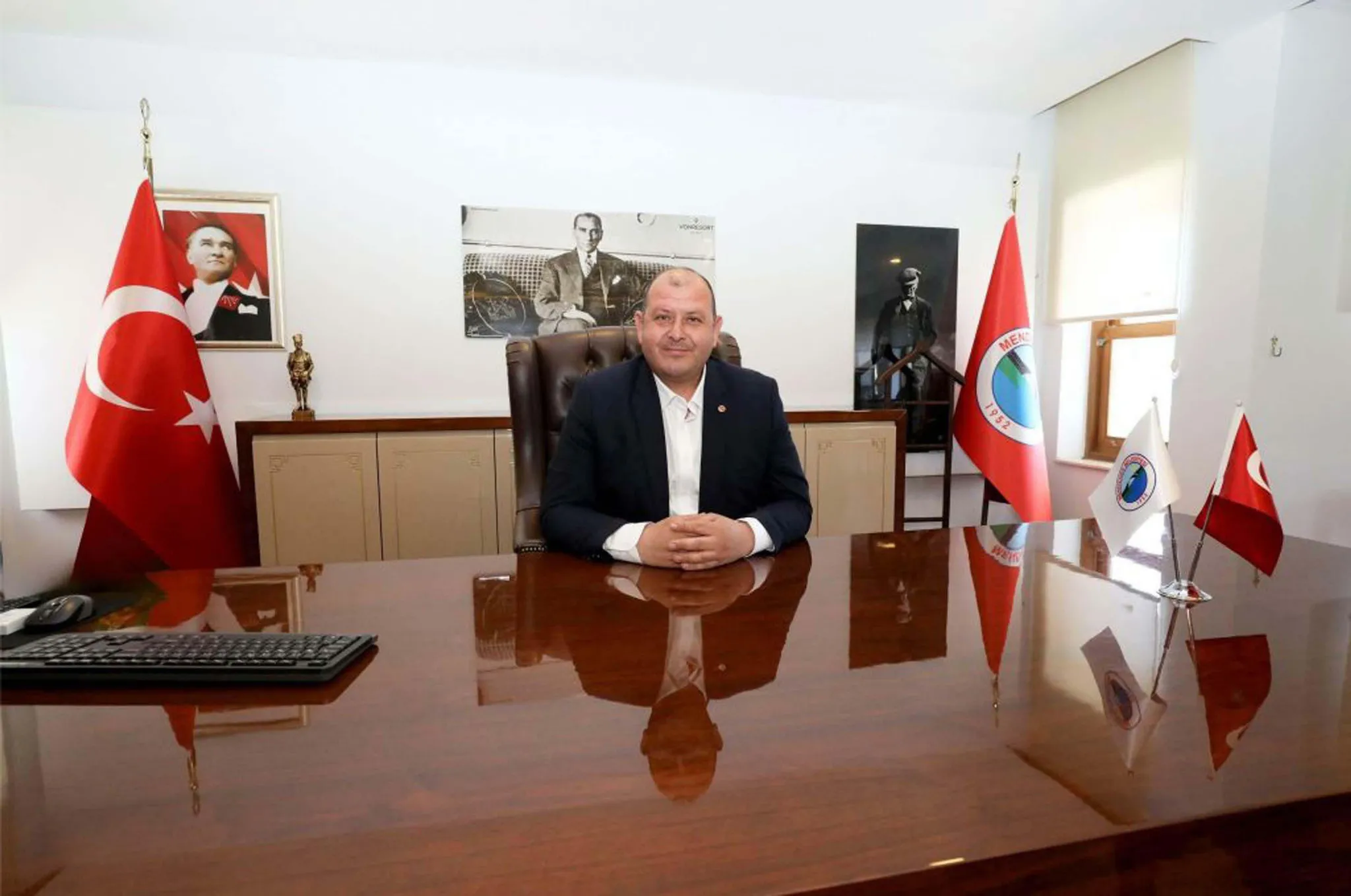Menderes Belediyesi'nde skandallar zinciri: Gizli oda, balya balya para ve yüz binlerce liralık harçlık
