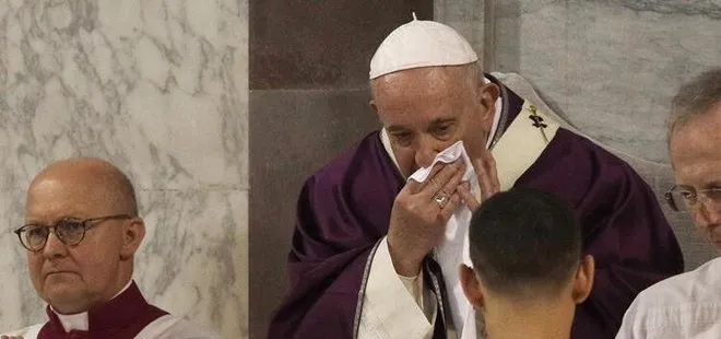 Vatikan’ı endişelendiren haber! Koronavirüs etkinliğine katılan Papa rahatsızlandı!