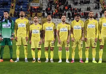 Menemenspor'da koronavirüs şoku! 9 oyuncu virüslü çıktı