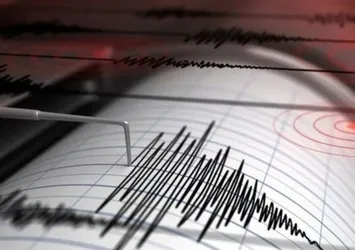Erzincan'da korkutan iki deprem