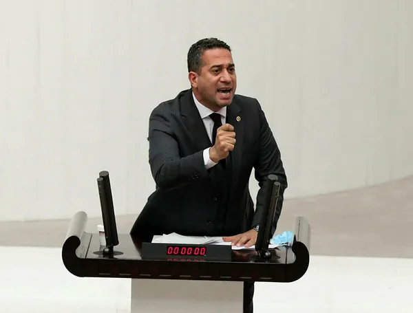 Son dakika: CHP'li Ali Mahir Başarır Başkan Recep Tayyip Erdoğan'ı hedef aldı! Skandal sözler: 5'li çete varsa bir de reisi vardır - 1