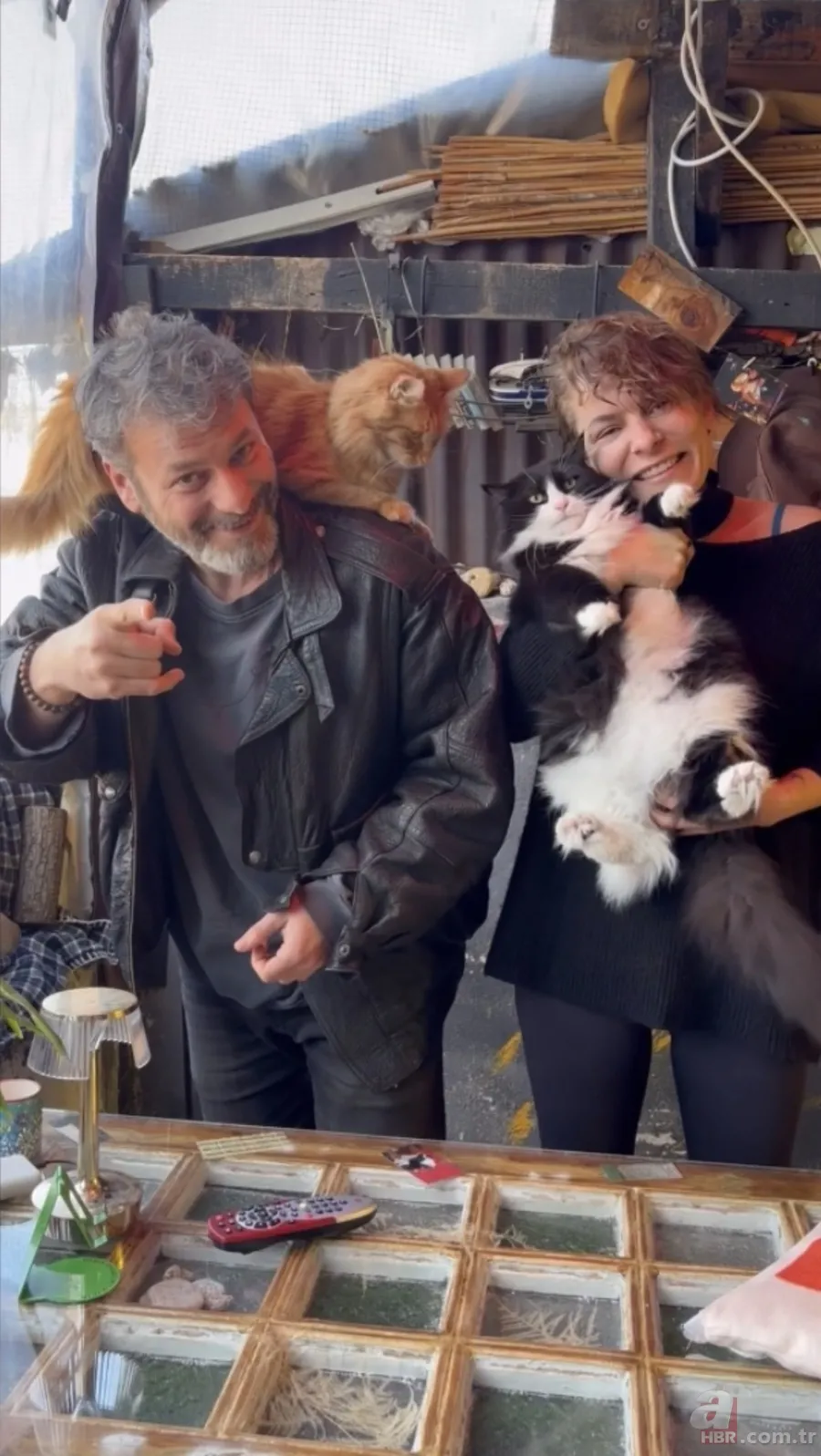 Ünlü oyuncu dehşeti yaşadı! Umut Özkan ve eşi alevlerden son anda kurtuldu 9