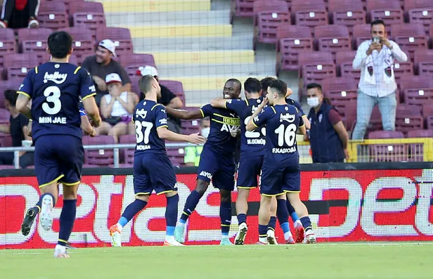 Fenerbahçe Oympiakos maçı saat kaçta, ne zaman? 2021 Avrupa Ligi FB Olympiakos maçı hangi kanalda? - 5