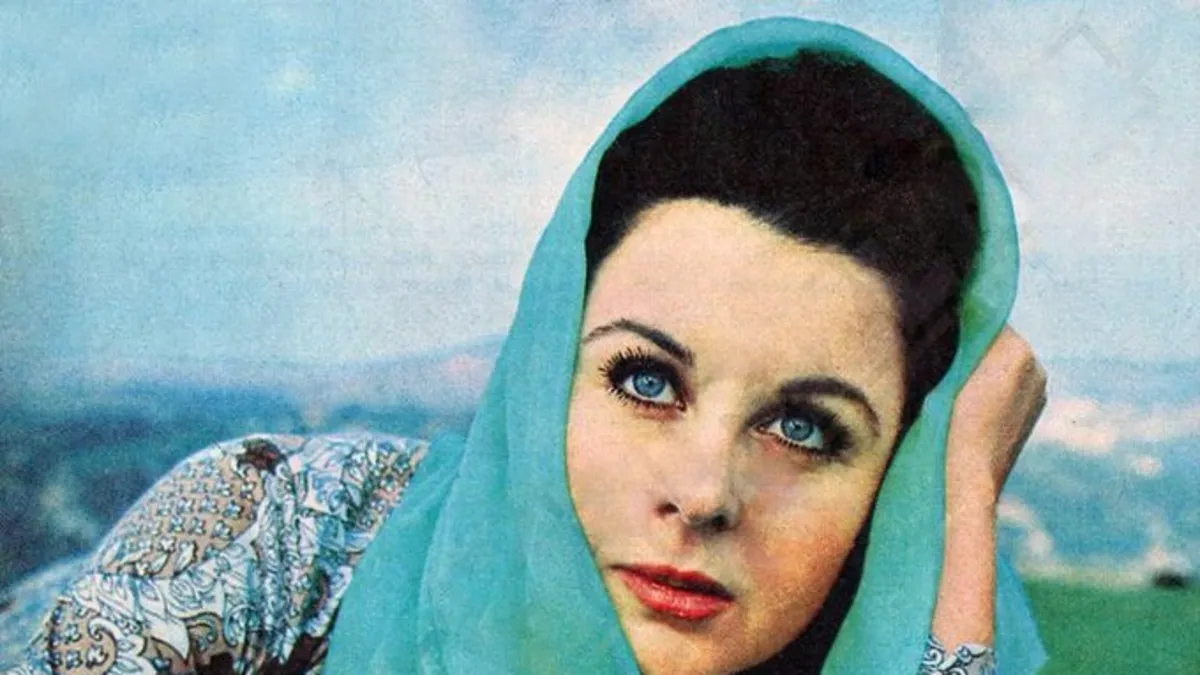 Yeşilçam'ın menekşe gözlüsü Fatma Girik'in emanetiydi: 12 yaşında başlayan anne-kız hikayesi