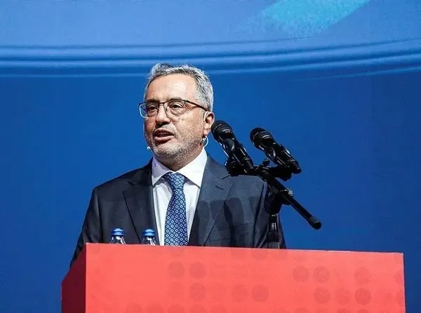 THY 500’üncü uçağına çalışanlarının fotoğraflarını giydirecek! Anlamlı proje milli gurur Gezeravcı ile paylaşıldı