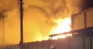 Samsun’da geri dönüşüm fabrikasında yangın!