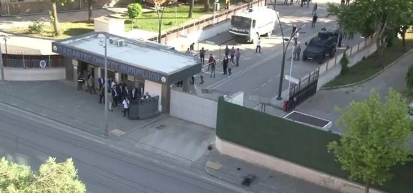Gaziantep canlı bomba kim, ismi açıklandı mı? Gaziantep vurulan canlı bombanın kimliği belli oldu mu, terörist mi?