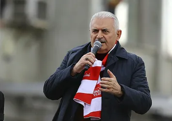 Binali Yıldırım: Bu Kürtlere yapılabilecek en büyük hakarettir