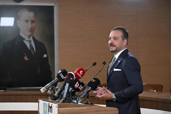 1696264494385.jpg İYİ Parti'den İstanbul ve Ankara mesajı: Belli bir aşamaya geldiğinde kamuoyuyla paylaşırız - 2