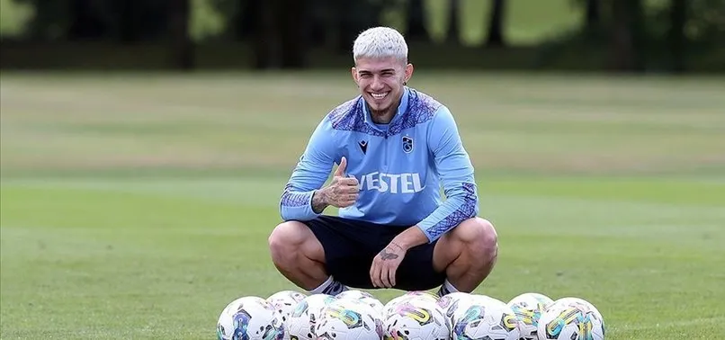 Trabzonspor eski oyuncusunu kadrosuna kattı! Berat Ayberk Özdemir yeniden bordo mavililerde… Trabzonspor eski oyuncusunu kadrosuna kattı! Berat Ayberk Özdemir yeniden bordo mavililerde…