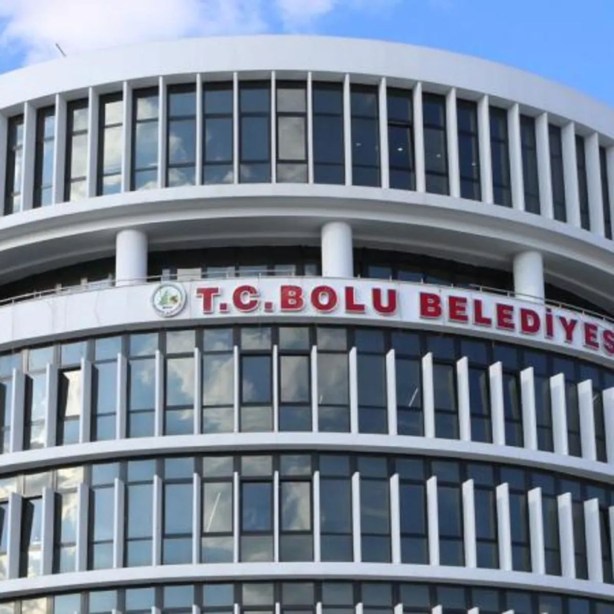 Bolu Belediyesi soruşturmasında yeni gelişme: Tanju Özcan'ın da aralarında olduğu 7 şüpheli tutuklandı
