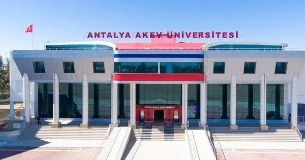 akev-universitesi-sorusturmasinda-yeni-gelisme-birlikte-tatil-yapip-universiteye-odetmisler-1696231906295.jpeg