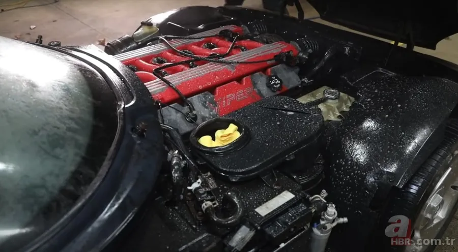 Garajda kaderine terk edilmiş Dodge marka arabayı yenilediler 🚗 Sahiplerinin gözü yaşlı 11