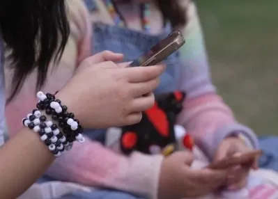 Avustralya’da sosyal medyaya 16 yaş sınırı