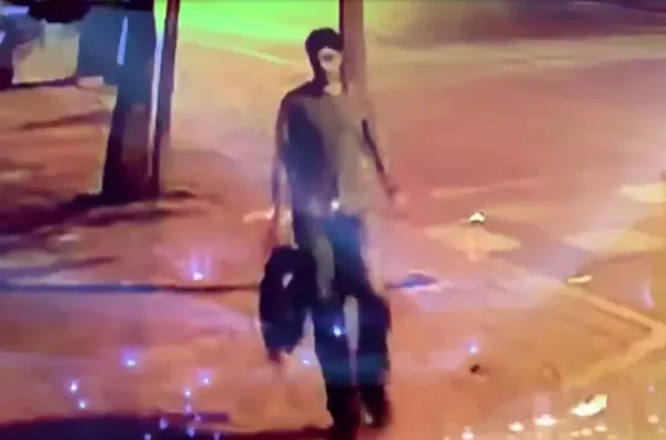 Terörist, bombalı saldırı öncesi peruk takarak keşif yapmış - 3