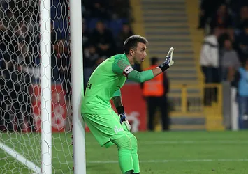 Muslera eski formundan uzak