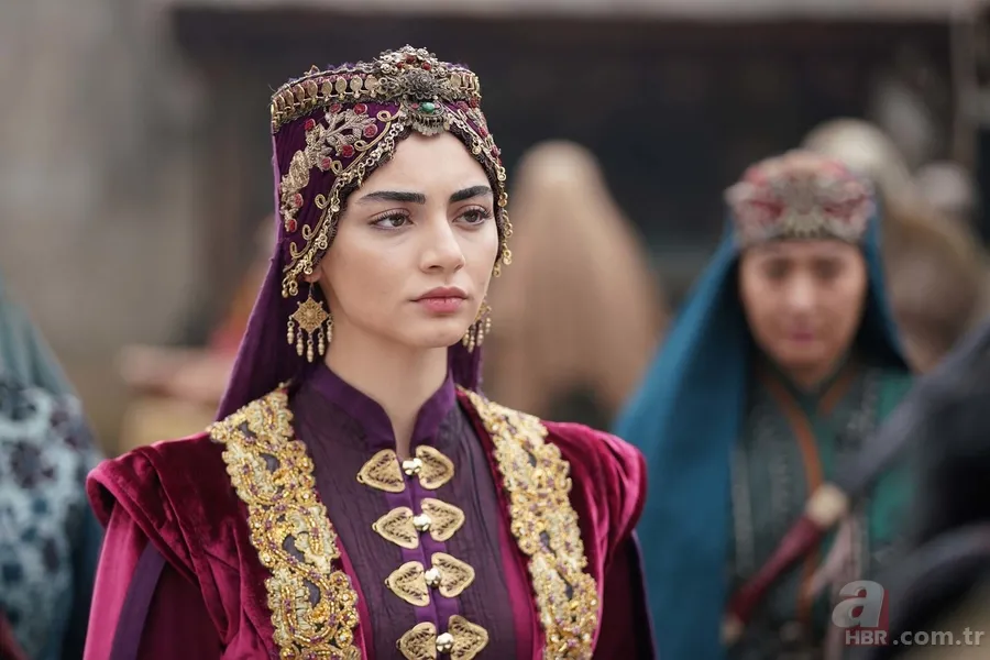 Kuruluş Osman’da heyecan dorukta! Sultan Alaeddin Osman Bey’in ölüm fermanını veriyor 9