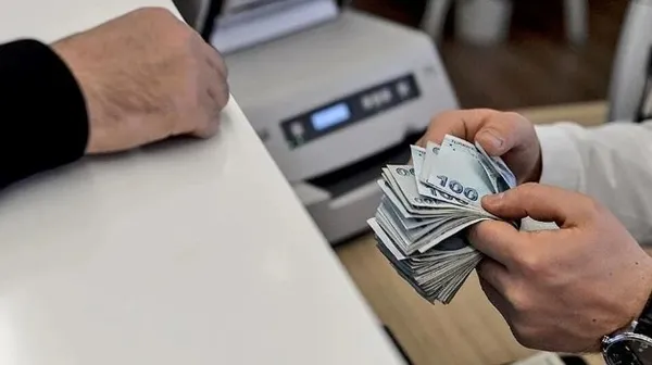 Emekliye ek zam Resmi Gazete’de! Maaş farkları ne zaman ödenecek? SSK ve Bağ-Kur emeklisine fark ödeme tarihi netleşti