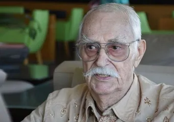 Eşref Kolçak'tan flaş açıklamalar: "Fikret Hakan bu sözleri söyledikten 15 gün sonra öldü"