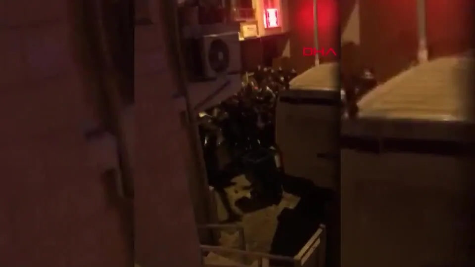 İstanbul Bahçelievler’de bekçilere bıçaklı saldırı! Şüpheli vurularak yakalandı