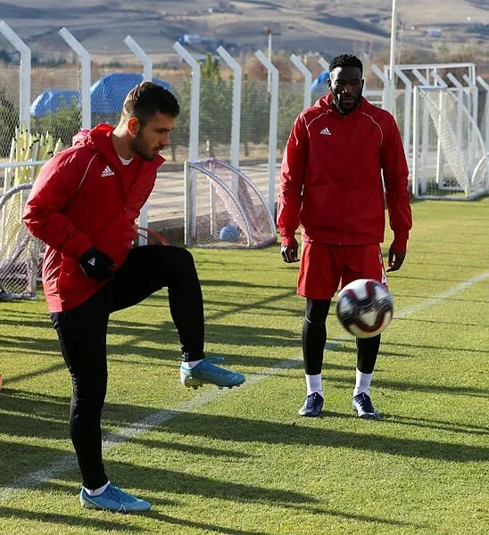 İşte Galatasaray’ın devre arası transfer listesi!