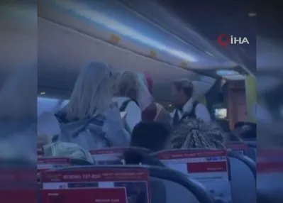 Uçakta ayaktaki yolcuya ceza kesildi!