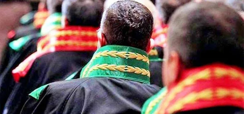 Savcı, Ağır Ceza Başkanı'nı darbetti!