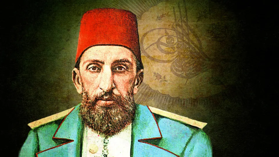 Sultan Abdülhamid'in "Çinli Hoca"sının kayıp mezar taşı bulundu