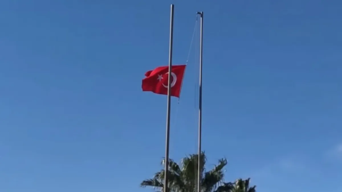 Türk Bayrağı'na alçak saldırıya Ankara'dan jet yanıt: Soruşturma başlatıldı