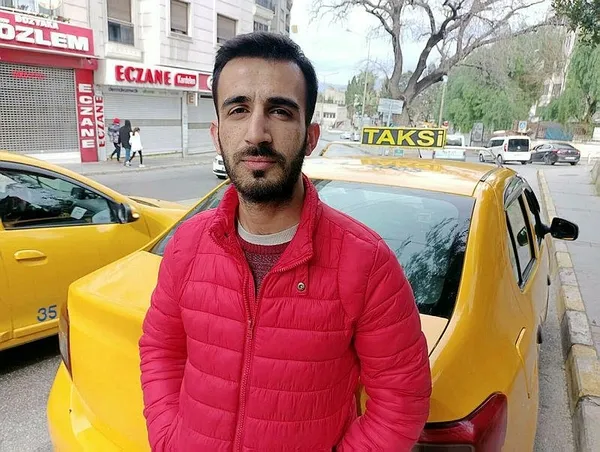 taksiciye-tekme-ve-yumruklu-saldiri-1707666233407.jpeg İzmir'de taksici dehşeti yaşadı! Kadın yolcuyu aracına aldı olanlar oldu: "Yüzümü yumruklayıp..." - 7