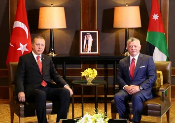 Türkler Kızıldeniz'i su altından geçebilir