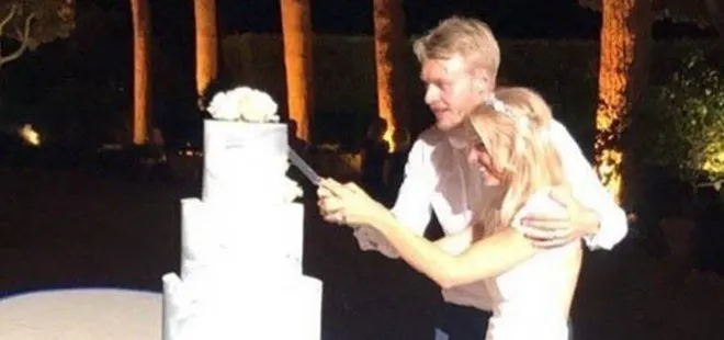 Fenerbahçeli yıldız oyuncu Simon Kjaer evlendi