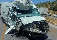 Aydın minibüs ile otomobil çarpıştı: 17 yaralı