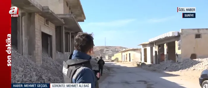 A Haber Tel Rıfat ve Halep İdlib'de! İşte Esad rejiminin çekildiği sokaklar - 1